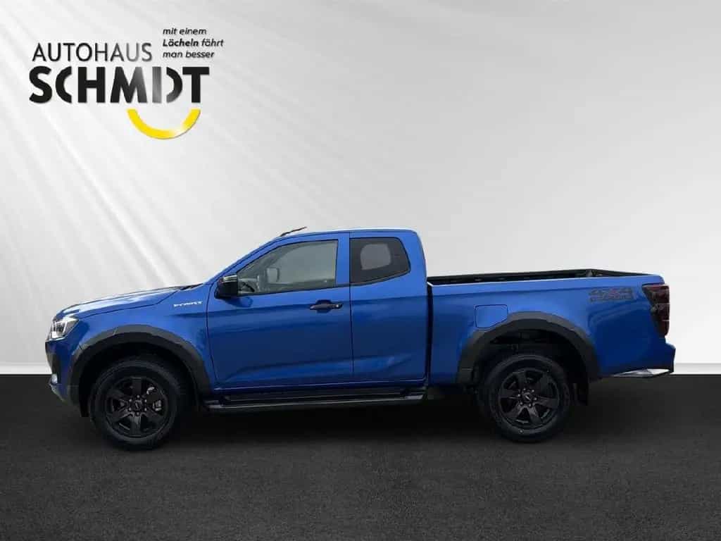 Isuzu D-Max Space Cab 4WD V-CROSS null-photo-1
