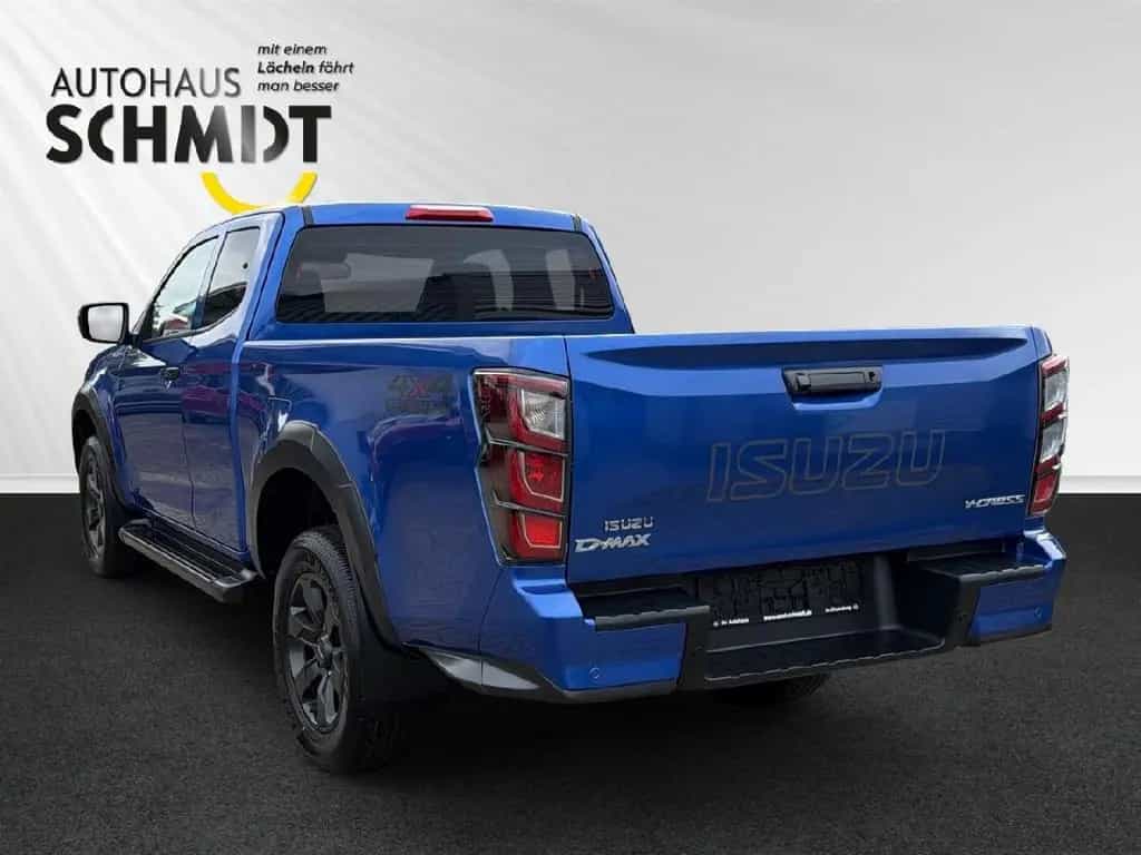 Isuzu D-Max Space Cab 4WD V-CROSS null-photo-2