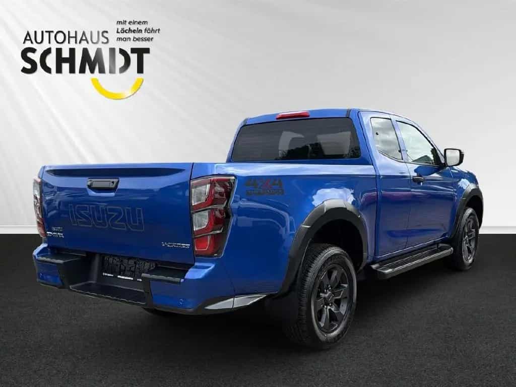 Isuzu D-Max Space Cab 4WD V-CROSS null-photo-4
