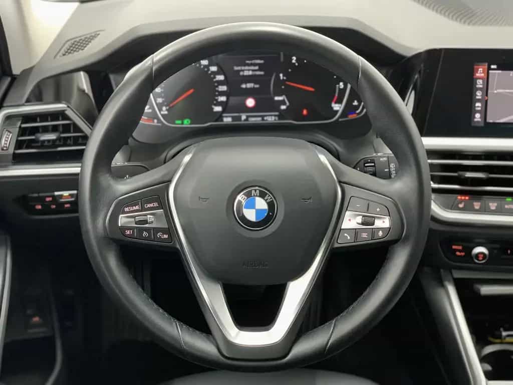BMW 320 d xDrive NAV/SHZ/PDC/LED/KLIMA/dig.Cockpit 12/2020-photo-12