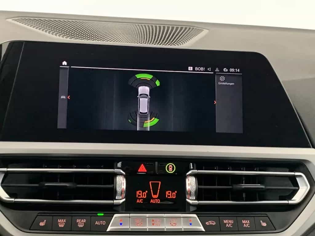 BMW 320 d xDrive NAV/SHZ/PDC/LED/KLIMA/dig.Cockpit 12/2020-photo-20