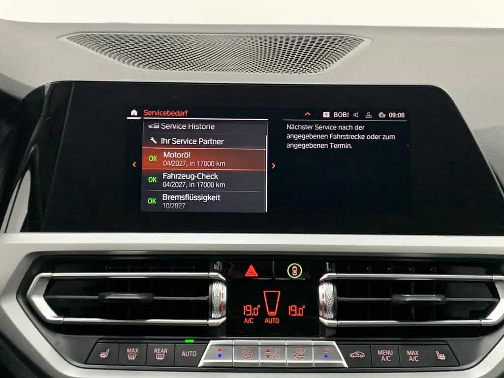 BMW 320 d xDrive NAV/SHZ/PDC/LED/KLIMA/dig.Cockpit 12/2020-photo-35