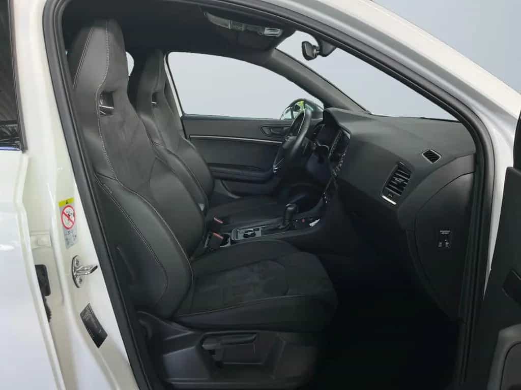 Cupra Ateca 1.5 TSI DSG Rückfahrkamera 01/2024-photo-9