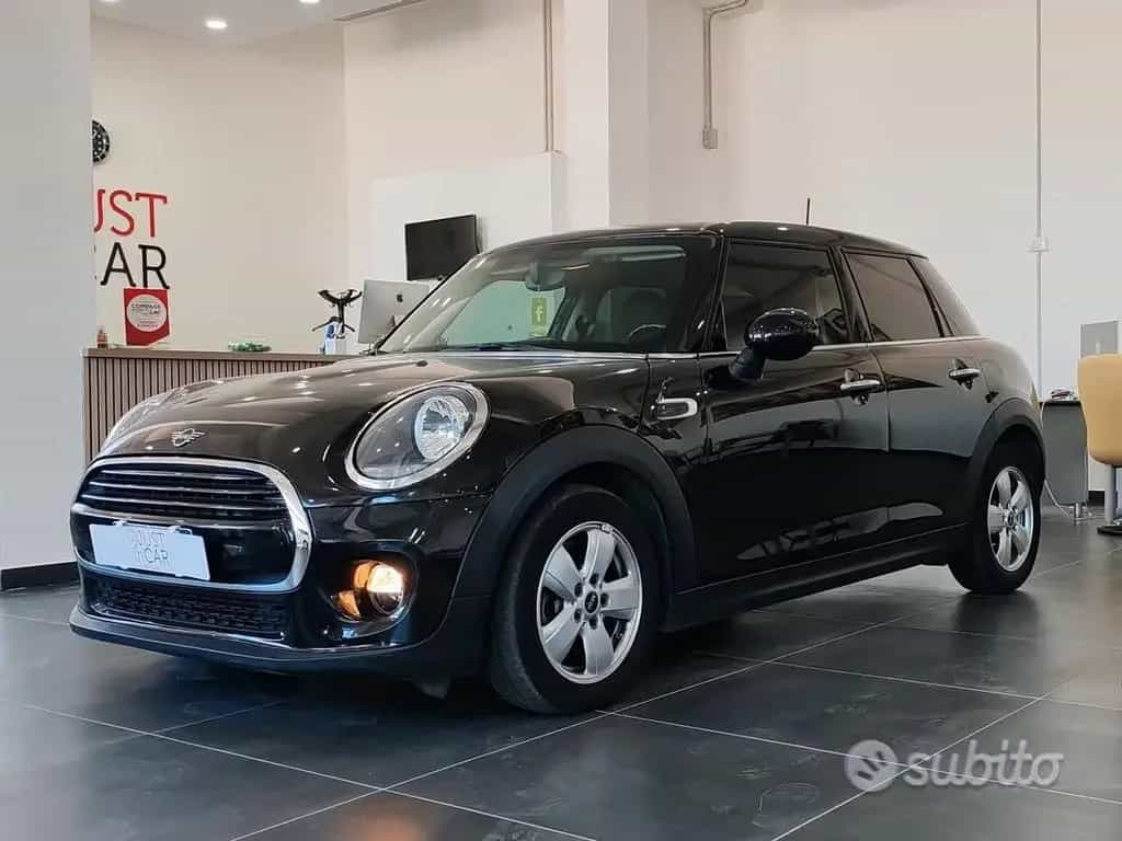 MINI ONE Mini Cooper 1.5 136cv Aut. 2019 07/2019-photo-0