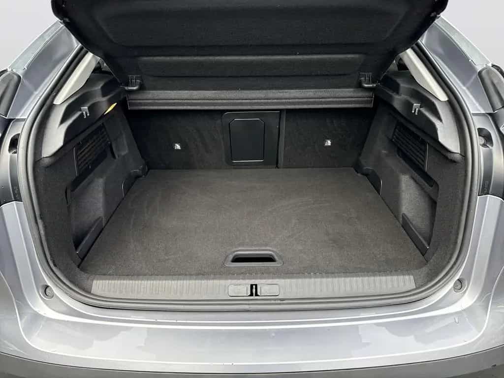 Citroën C4 PureTech 130 S&S EAT8 Shine 06/2023-photo-7