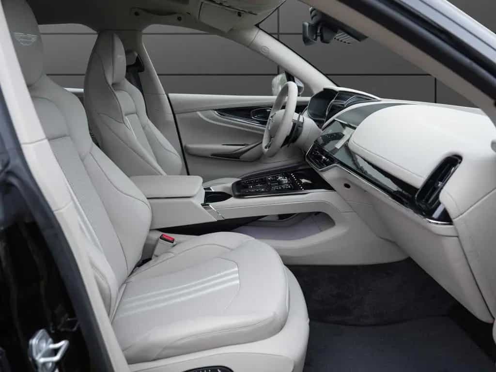 Aston Martin DBX 707 MJ 2025 null-photo-16