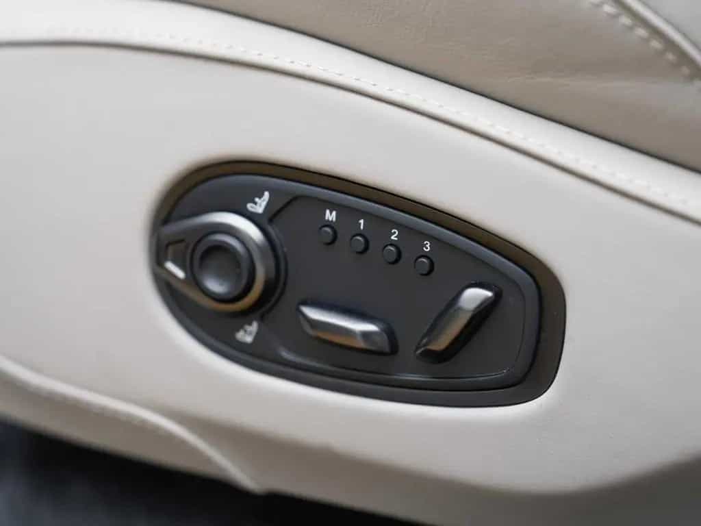 Aston Martin DBX 707 MJ 2025 null-photo-30