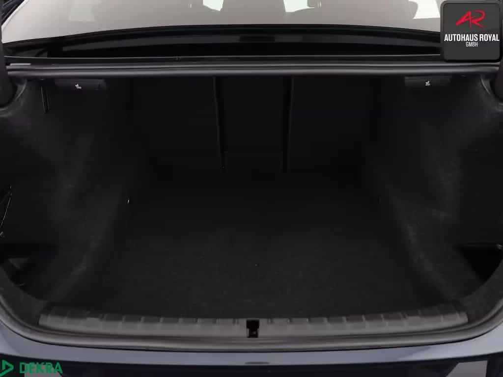 BMW 530 i xDrive SPORT LINE SHADOW KEYLESS,HEADUP,SH 02/2019-photo-12