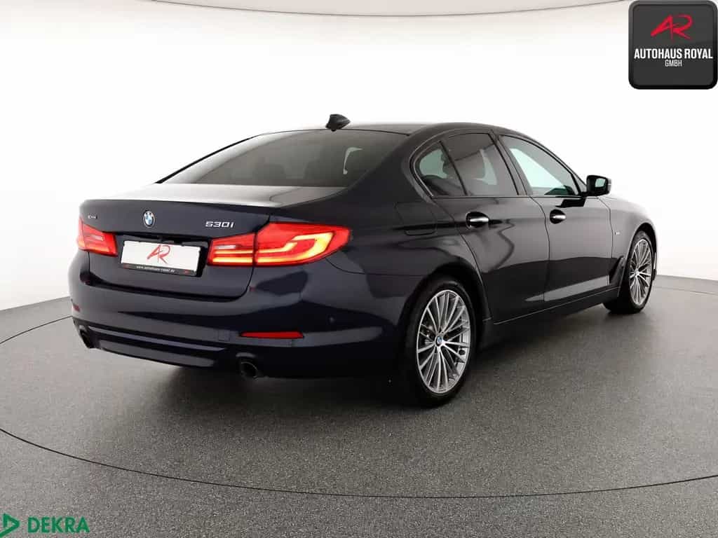 BMW 530 i xDrive SPORT LINE SHADOW KEYLESS,HEADUP,SH 02/2019-photo-4