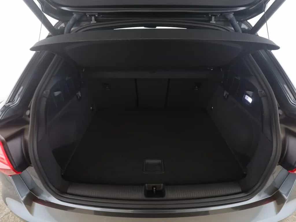 Audi Q2 35 TFSI sport Pano+ACC+LED+RFK+SitzH+MMI-Plus 04/2019-photo-19