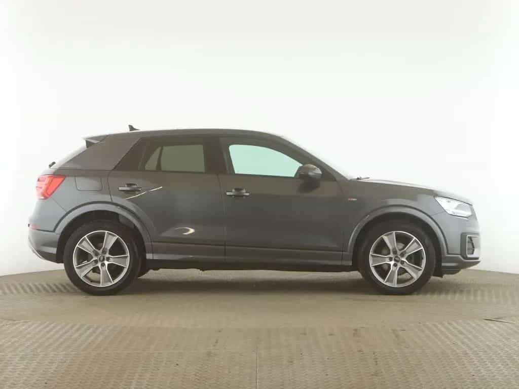 Audi Q2 35 TFSI sport Pano+ACC+LED+RFK+SitzH+MMI-Plus 04/2019-photo-7