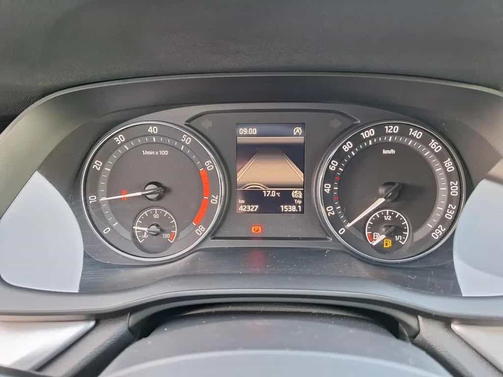 Skoda Octavia Combi 1.0 TSI Clever LED|SHZ|Alu 12/2021-photo-29