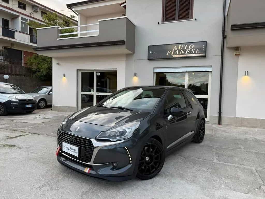 DS Automobiles DS3 1.6 THP Performance 208CV Black Special 06/2017-photo-0