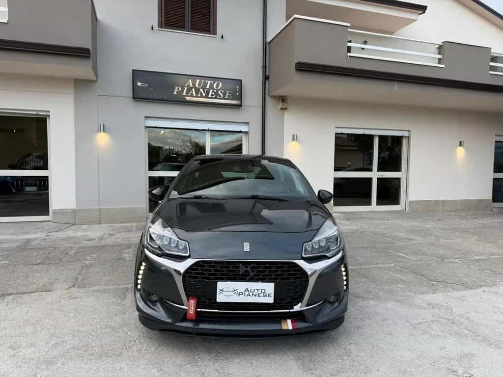 DS Automobiles DS3 1.6 THP Performance 208CV Black Special 06/2017-photo-1