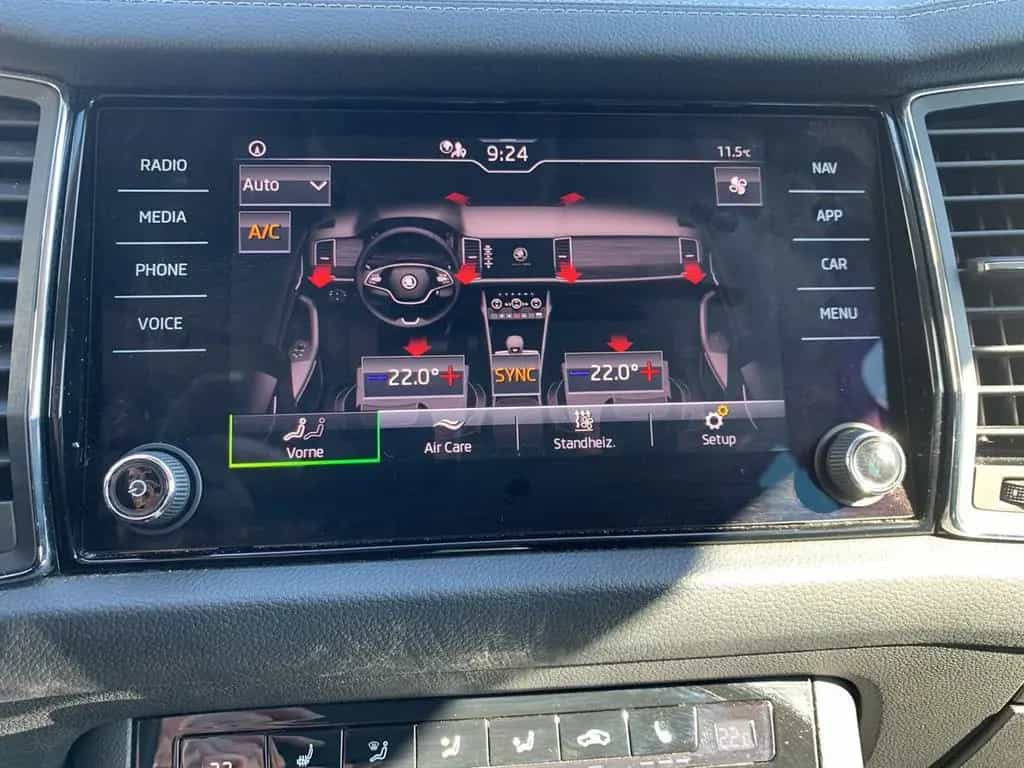 Skoda Kodiaq STYLE 4X4 2.0 TSI MATRIX-LED+STANDHEIZUNG 06/2022-photo-39