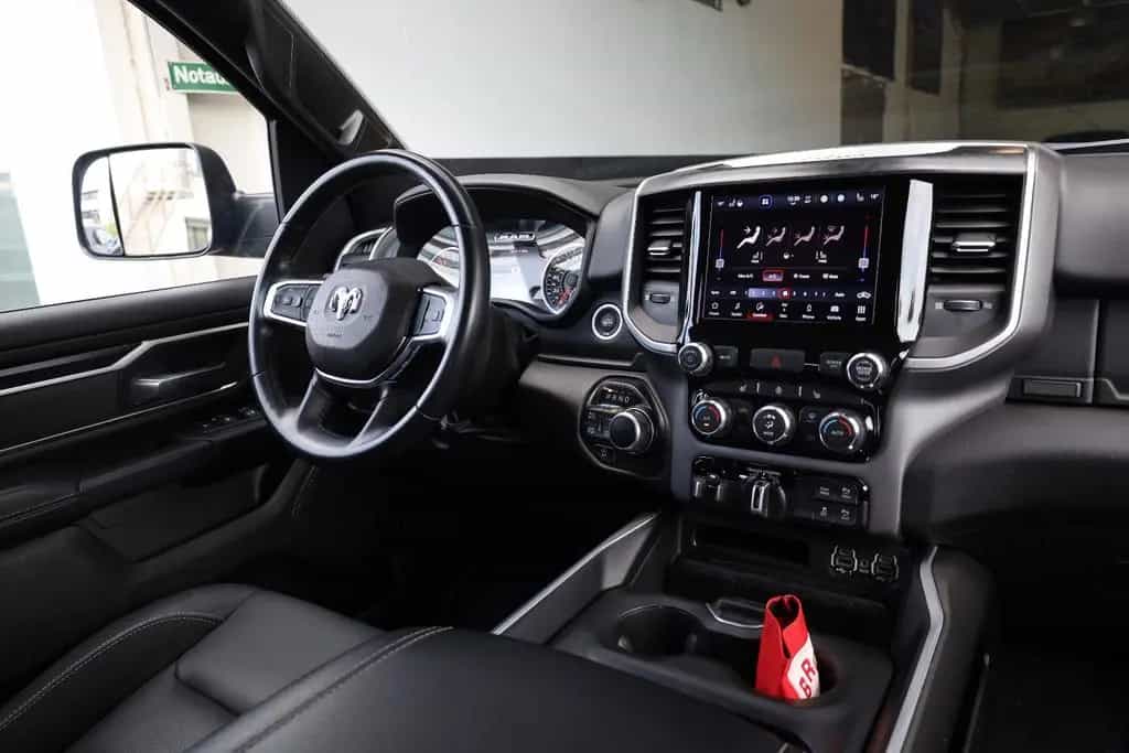 Dodge RAM 5.7 BigHorn/BRCGAS/SHZ/LHZ/AHK/KAMERA/R20 07/2022-photo-16