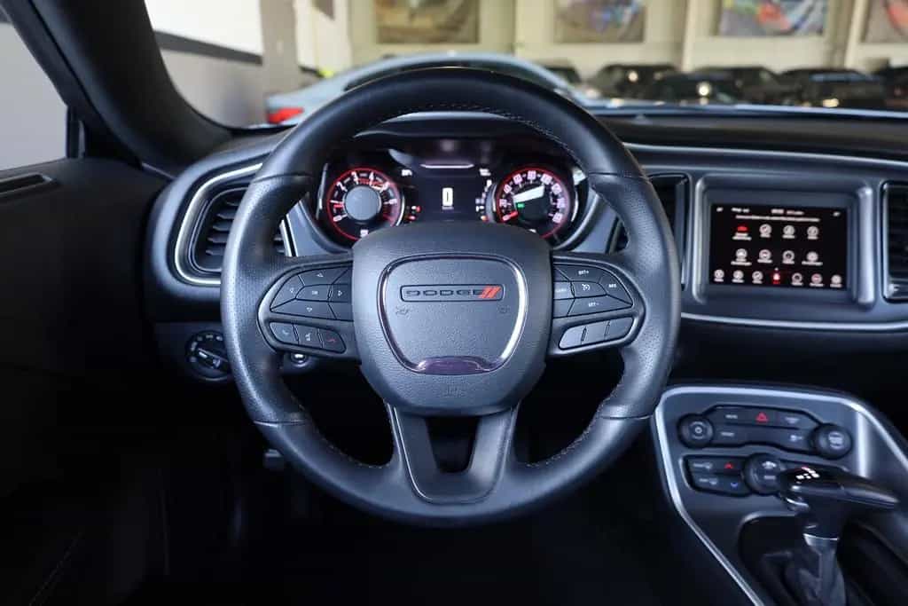 Dodge Challenger 3.6 SXT/KAMERA/TEMP/BTH/MFL/AMBIE/R20 01/2021-photo-10
