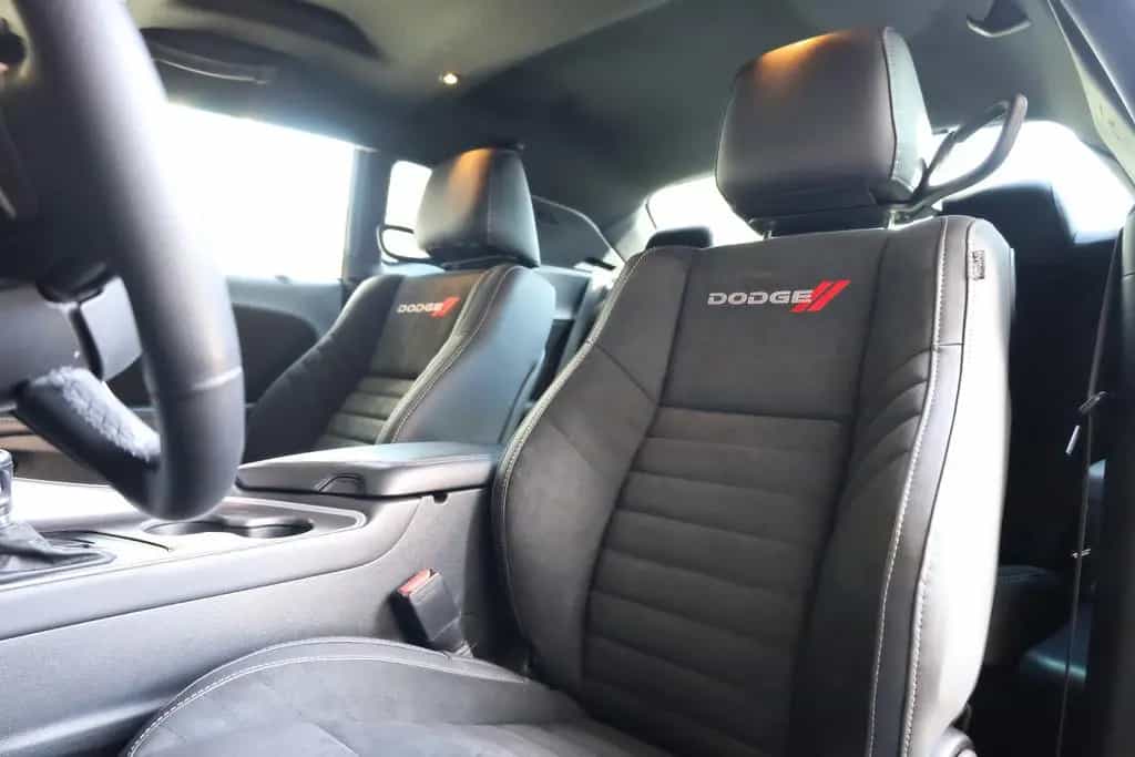 Dodge Challenger 3.6 SXT/KAMERA/TEMP/BTH/MFL/AMBIE/R20 01/2021-photo-9