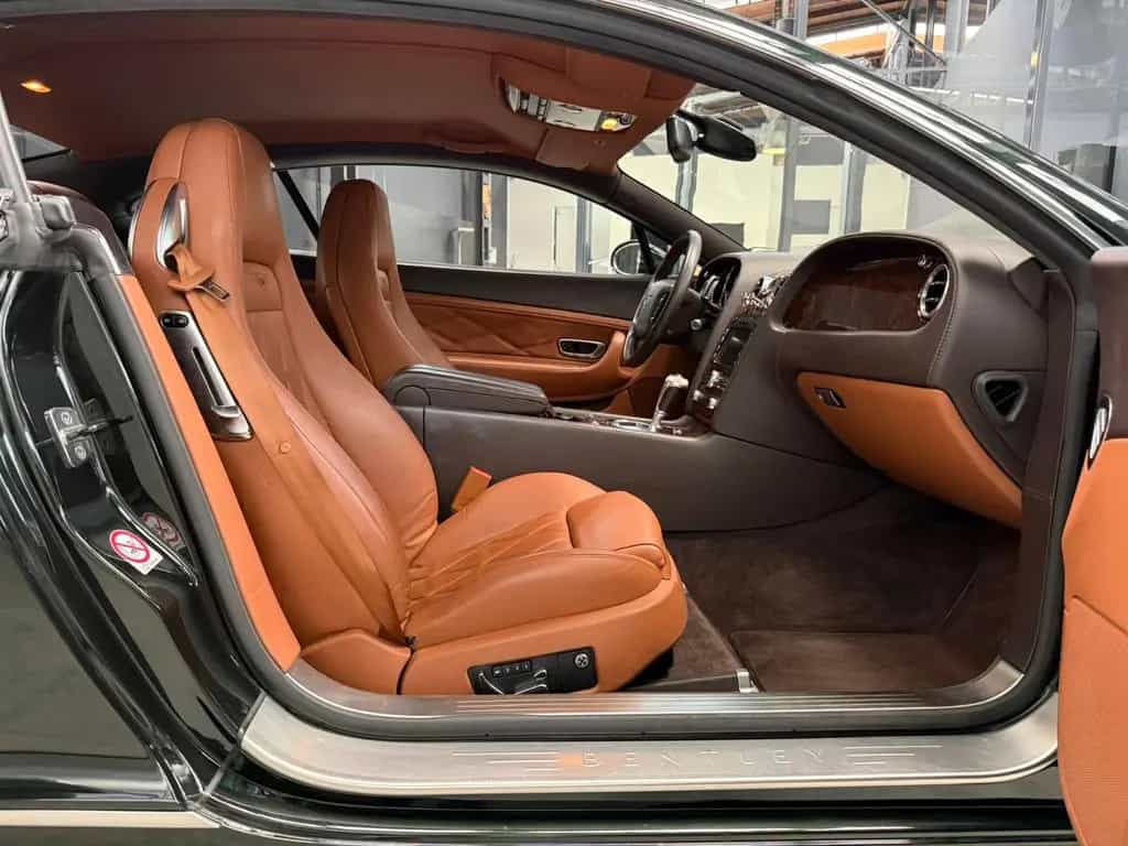 Bentley Continental GT 06/2006-photo-12