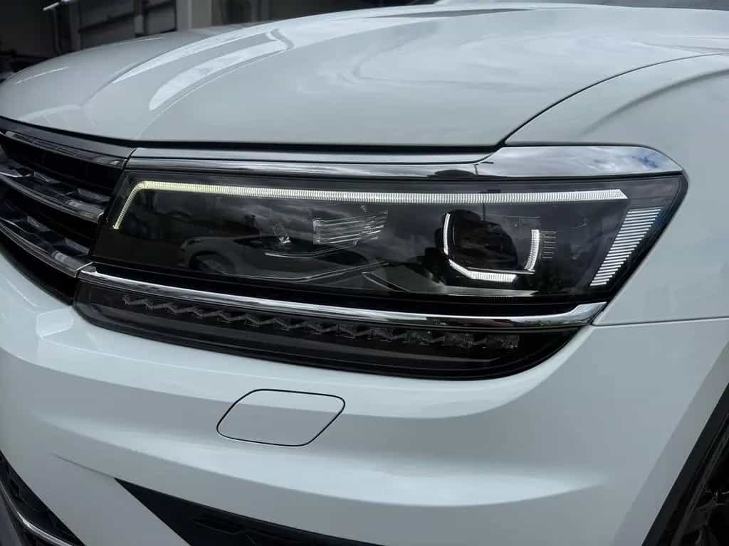 Volkswagen Tiguan Highline 4Motion *AHK*HUD*PANO*DCC*NAVI*K 12/2019-photo-3