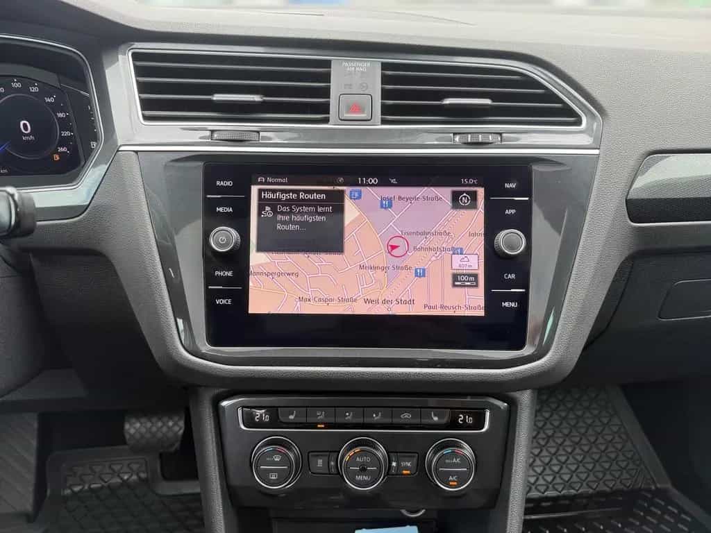 Volkswagen Tiguan Highline 4Motion *AHK*HUD*PANO*DCC*NAVI*K 12/2019-photo-6