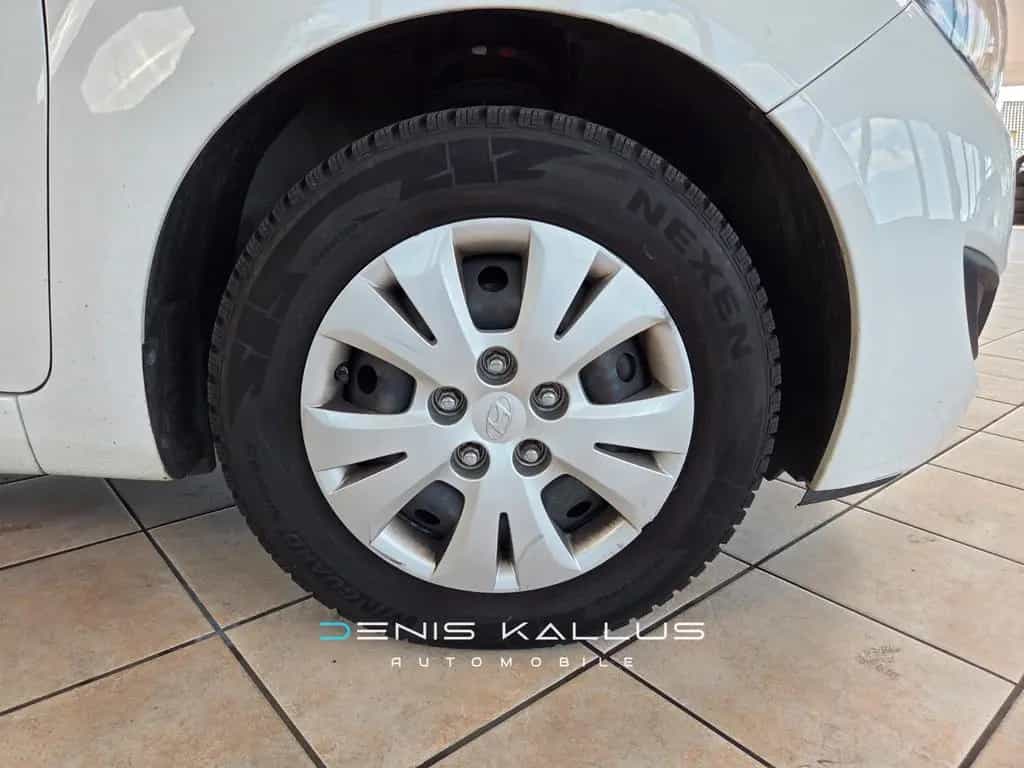 Hyundai ix20 1.6 10/2014-photo-23