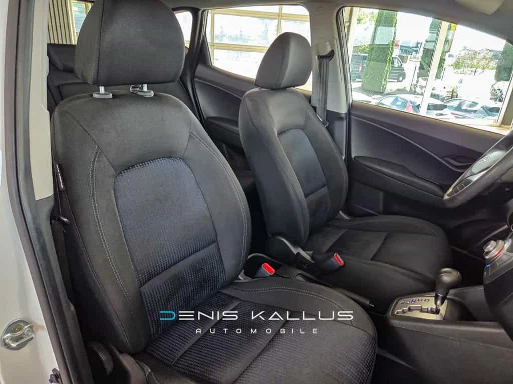 Hyundai ix20 1.6 10/2014-photo-28