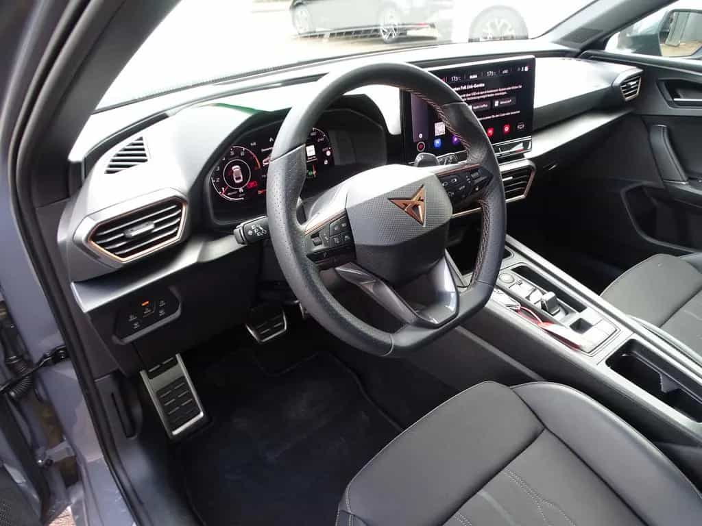 Cupra Leon Sportstourer 2.0 TSI VZ "ACC/RFK/LED/AHK" 02/2024-photo-8