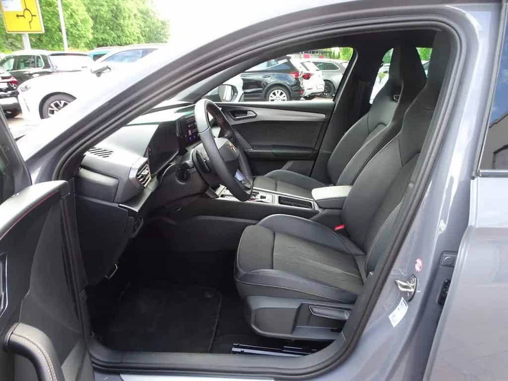 Cupra Leon Sportstourer 2.0 TSI VZ "ACC/RFK/LED/AHK" 02/2024-photo-9