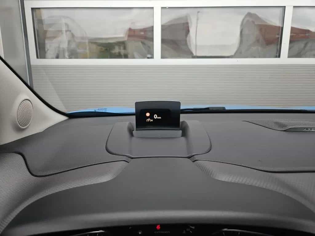 Citroën C3 Aircross Shine PT 130 Pano-Dach*HUD*NAVI*Andr 03/2018-photo-12