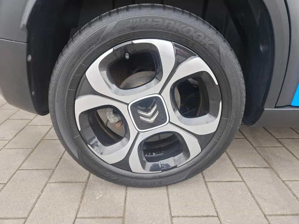 Citroën C3 Aircross Shine PT 130 Pano-Dach*HUD*NAVI*Andr 03/2018-photo-21