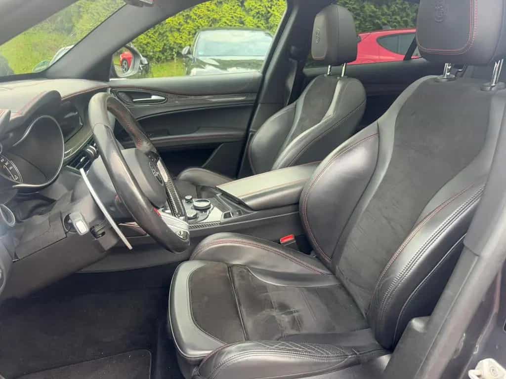 Alfa Romeo Stelvio Quadrifoglio Q4 1.Hand*Panorma*H&K 01/2018-photo-4