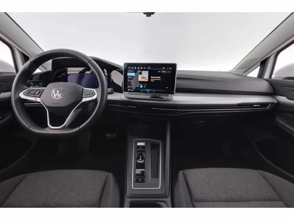 Volkswagen Golf Variant VIII 1.5eTSI DSG Life+LED+CARPLAY 01/2025-photo-11