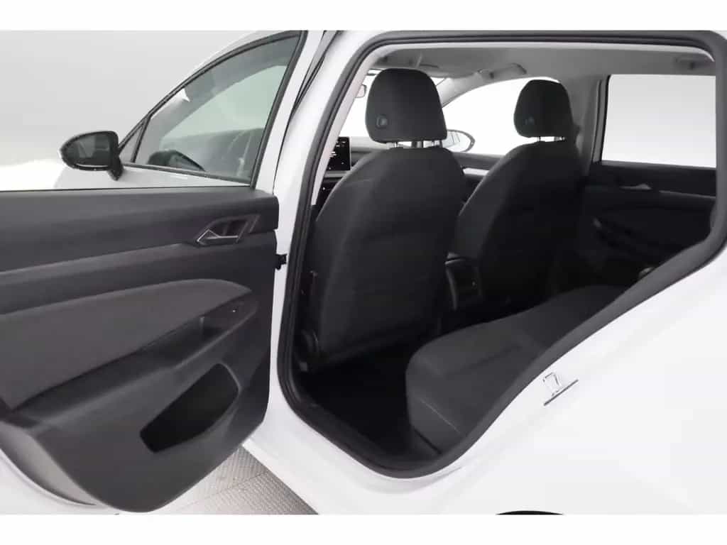 Volkswagen Golf Variant VIII 1.5eTSI DSG Life+LED+CARPLAY 01/2025-photo-18