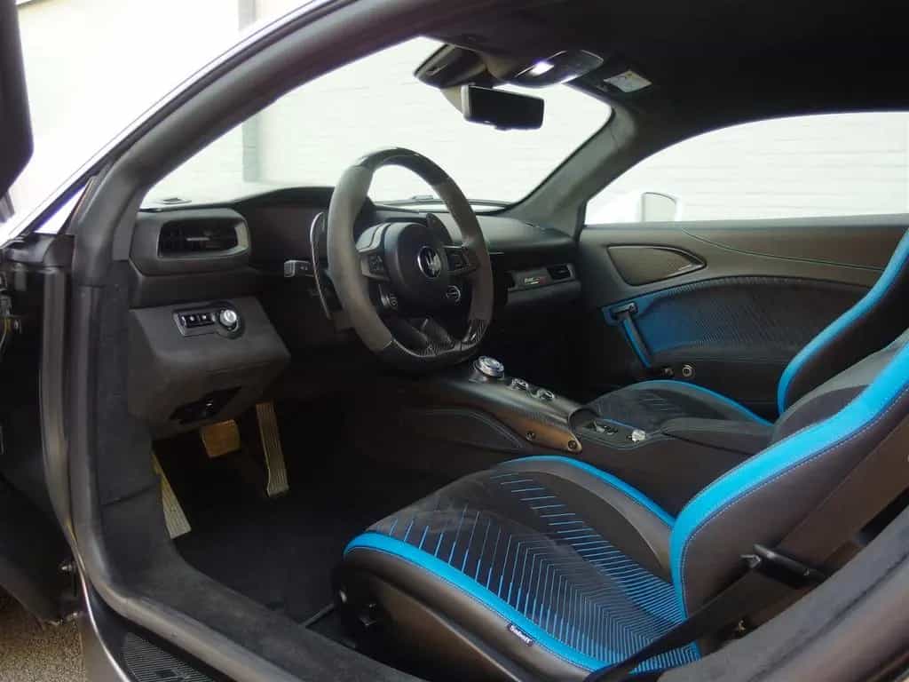 Maserati MC20 3.0 V6 (sehr schön) 01/2022-photo-16