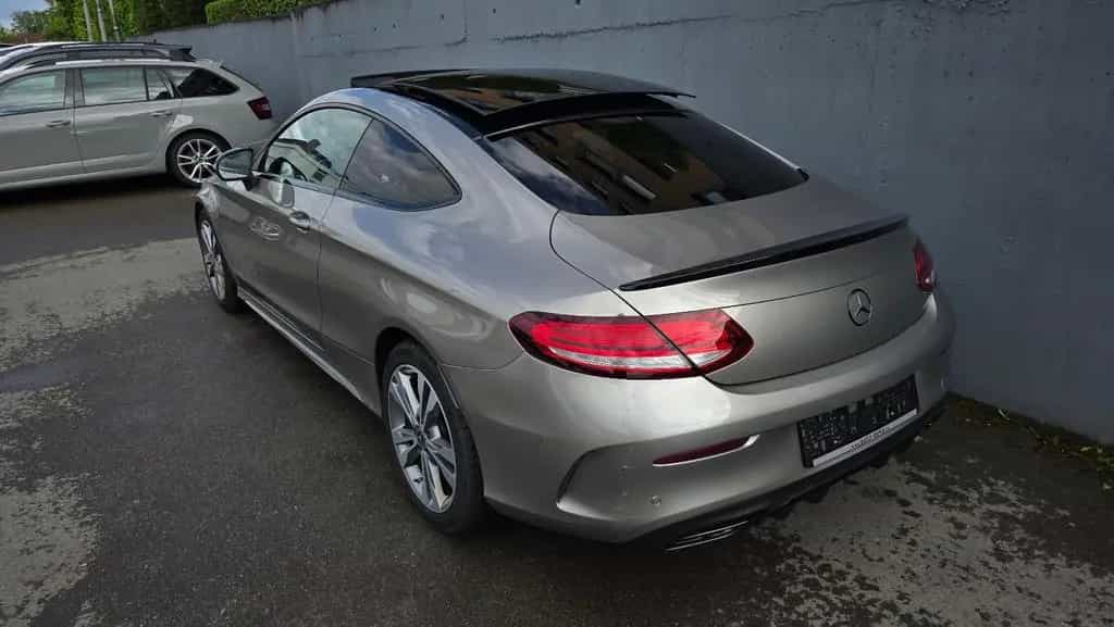 Mercedes-Benz C 300 Autom. Coupe AMG Pano/Virtual/360* 11/2018-photo-2