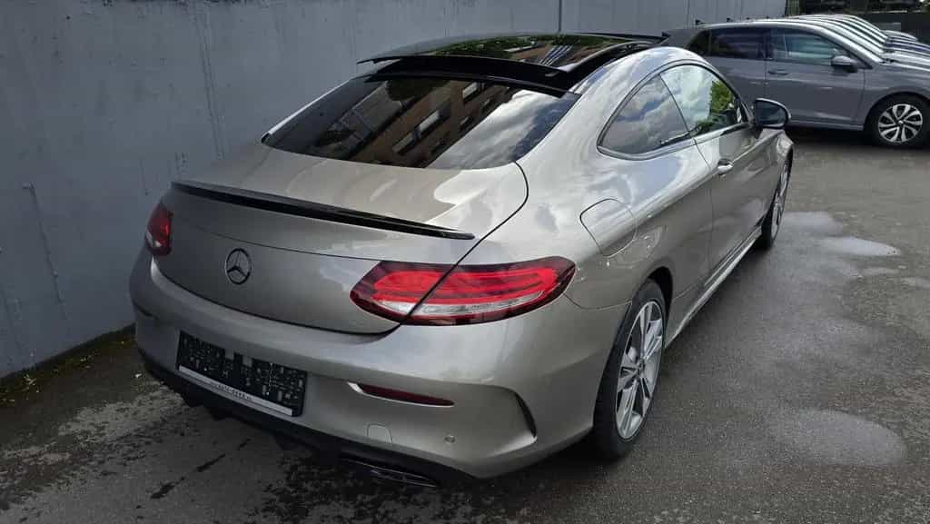 Mercedes-Benz C 300 Autom. Coupe AMG Pano/Virtual/360* 11/2018-photo-3
