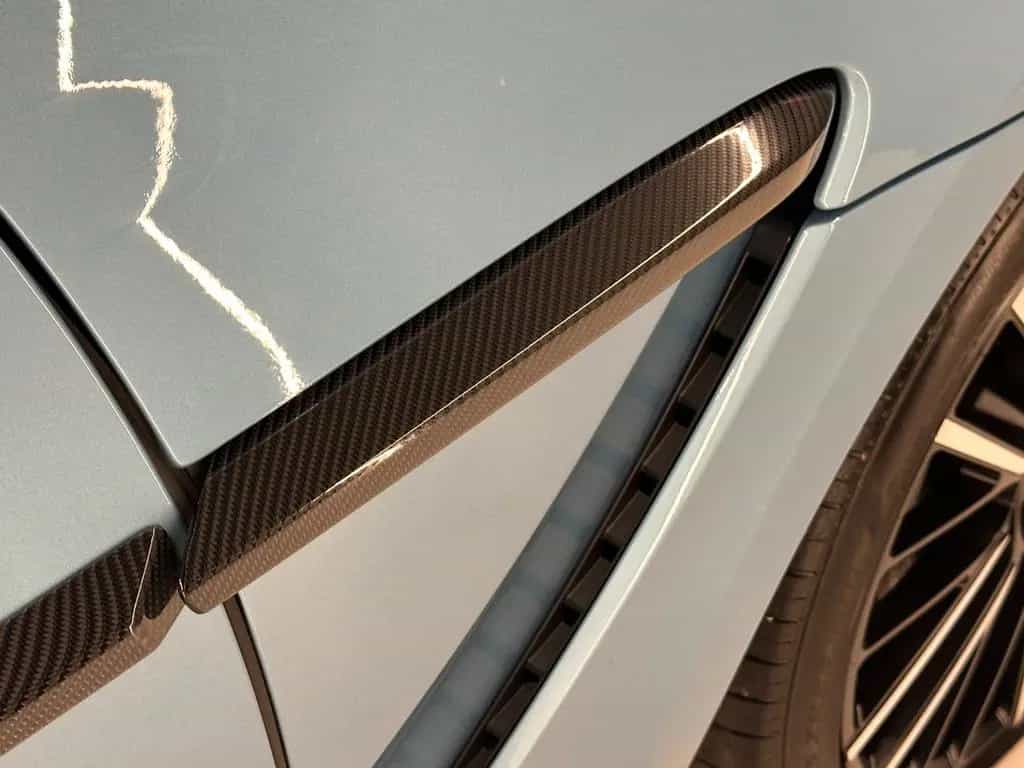 Aston Martin DBX 707 4.0 V8 02/2023-photo-25