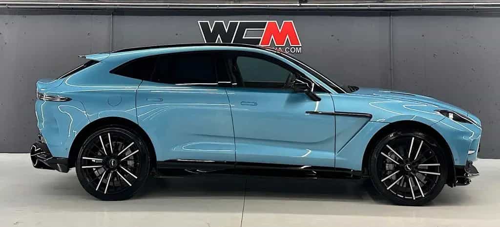 Aston Martin DBX 707 4.0 V8 02/2023-photo-3