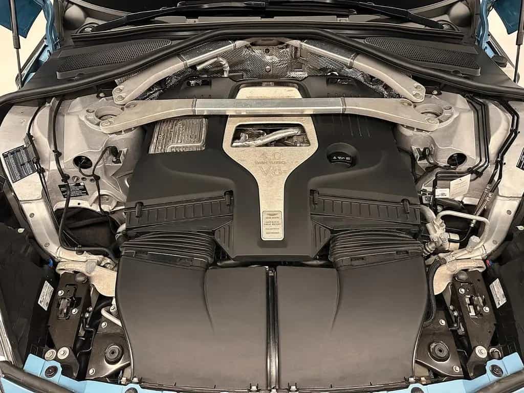 Aston Martin DBX 707 4.0 V8 02/2023-photo-30