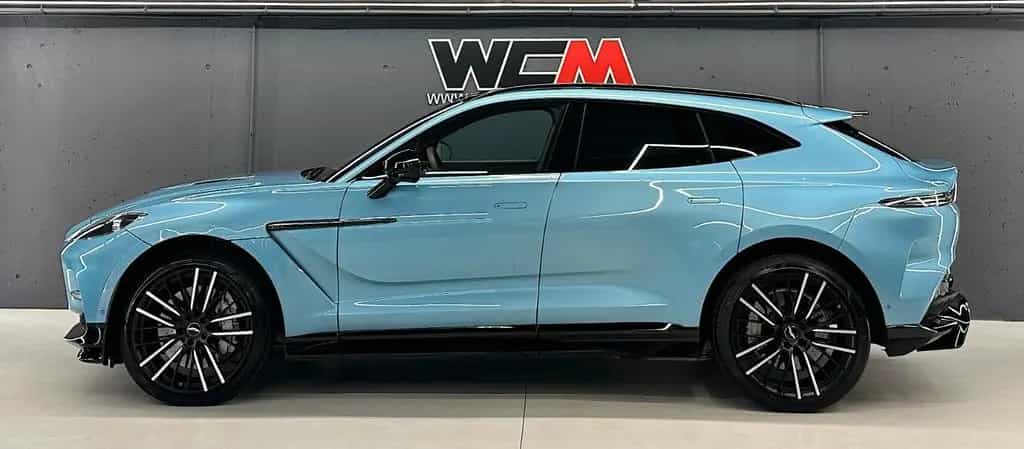 Aston Martin DBX 707 4.0 V8 02/2023-photo-4