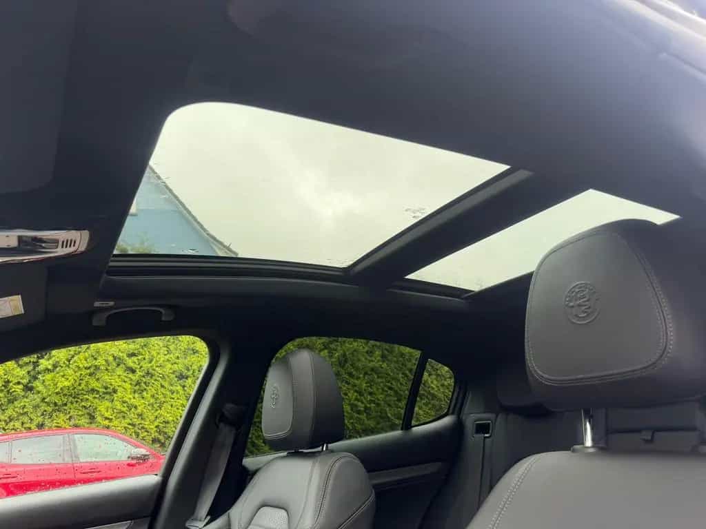 Alfa Romeo Stelvio Q4 Panorama*Sportpaket*Panorama*ACC 12/2018-photo-4