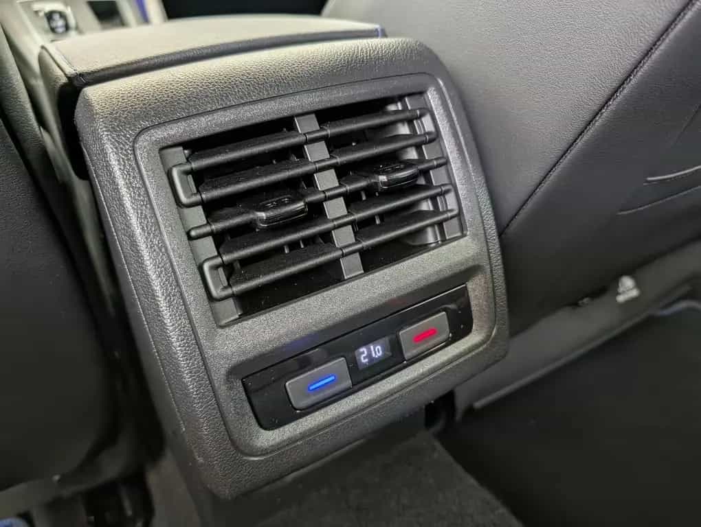 Volkswagen Golf 2.0 TSI DSG R 4Motion Navi|ACC|RFK|Winter 10/2021-photo-13