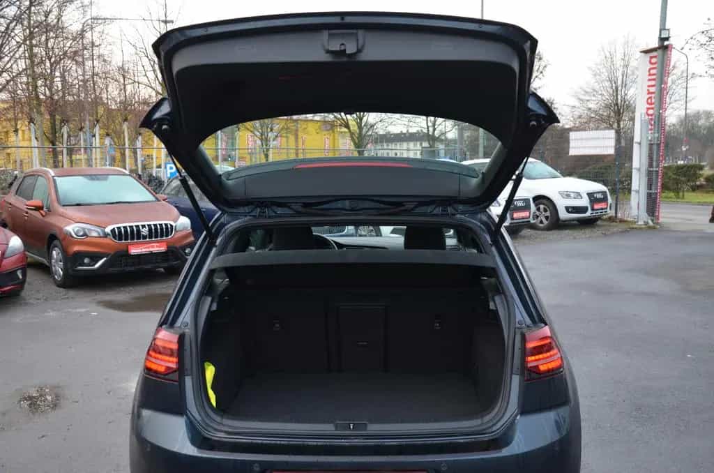 Volkswagen Golf VII Lim. GTI BMT*ACC*DCC*NAVI*TEMPO 03/2018-photo-11