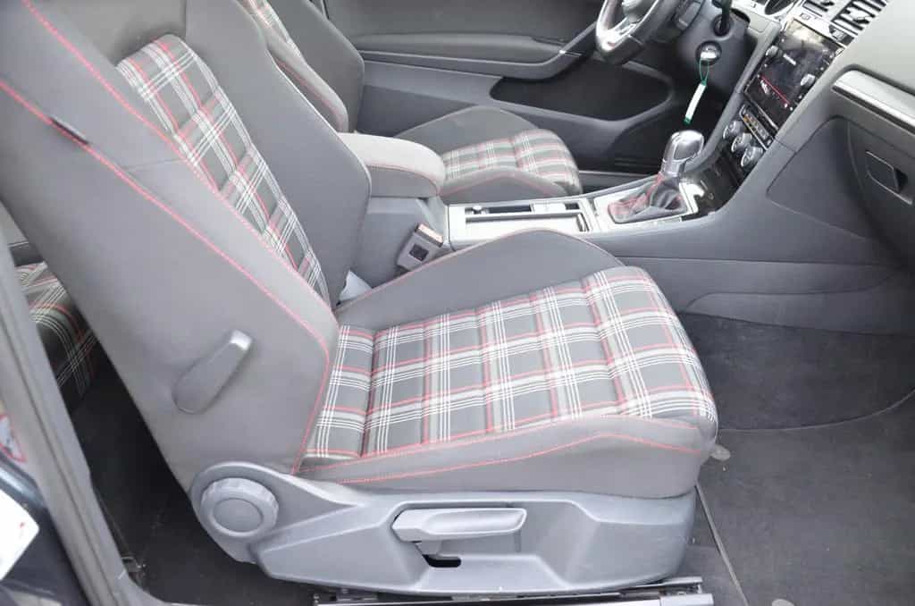 Volkswagen Golf VII Lim. GTI BMT*ACC*DCC*NAVI*TEMPO 03/2018-photo-20
