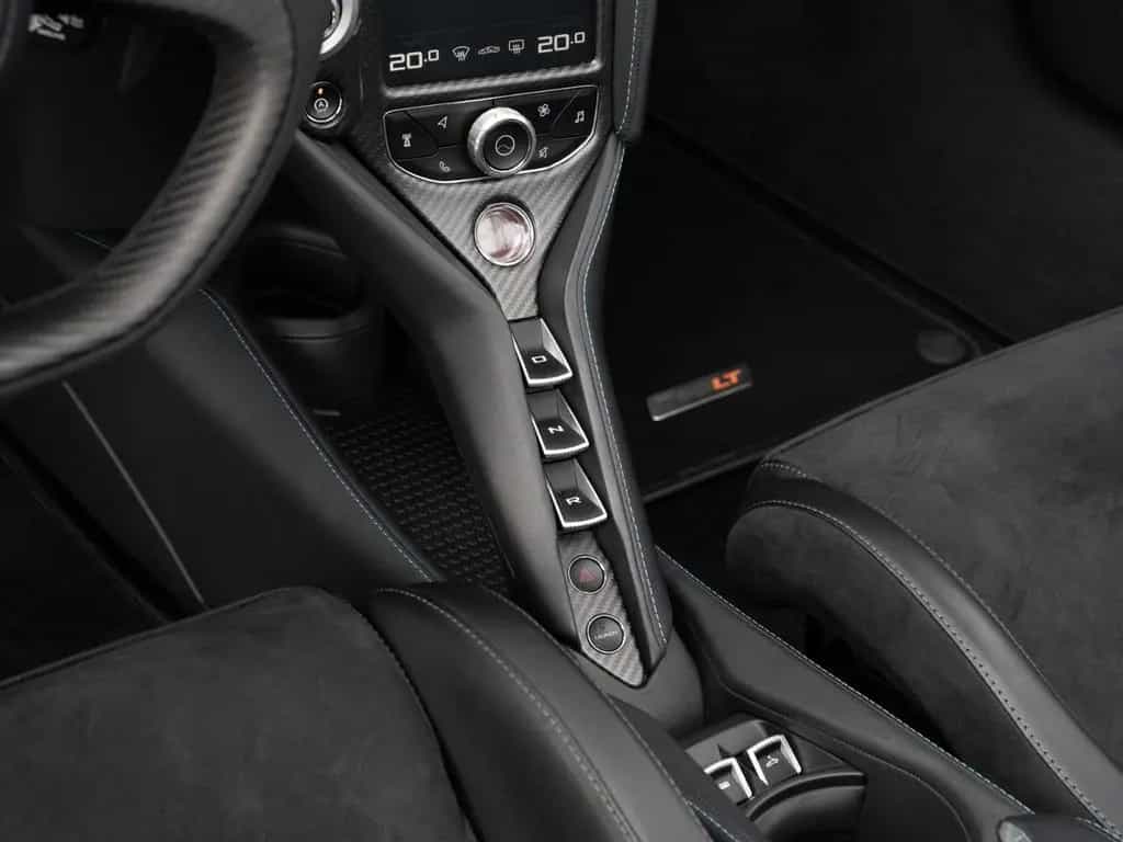 McLaren 765LT Spider | Titanium Exhaust | MSO Options 10/2021-photo-35