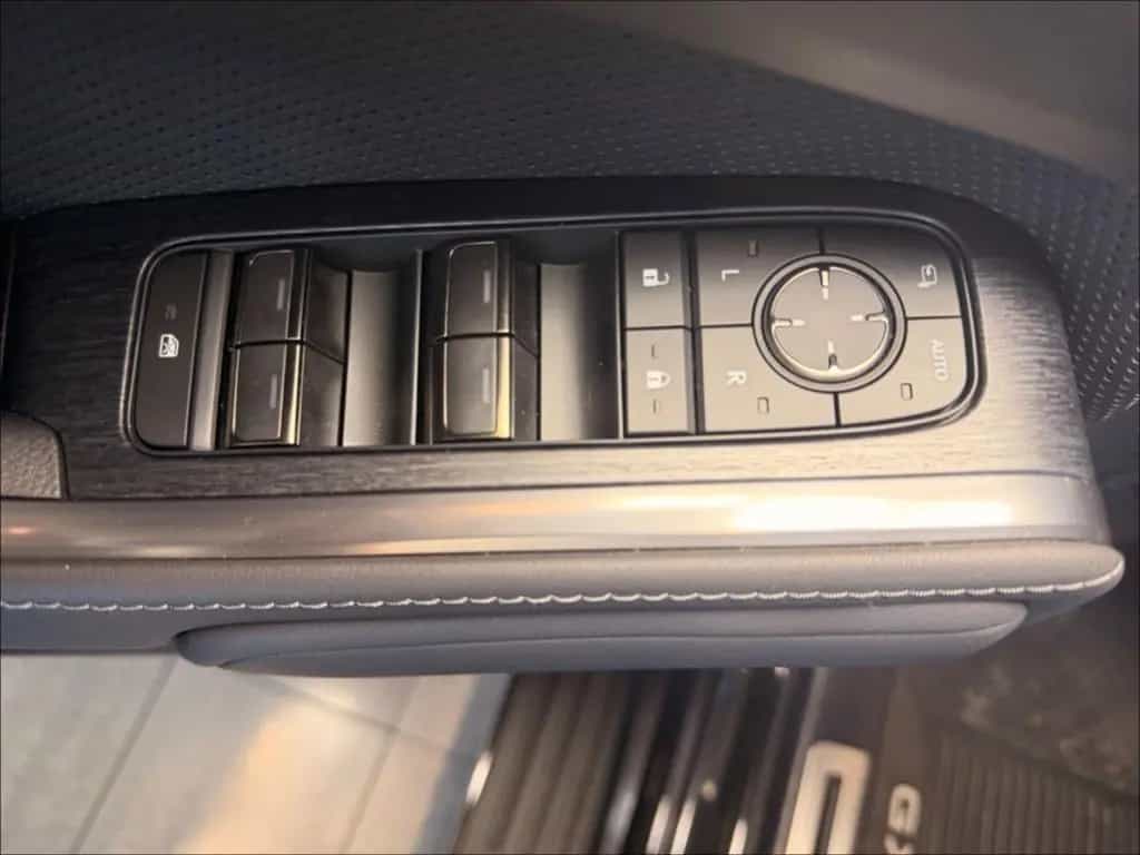 Lexus GX 550 09/2025-photo-9