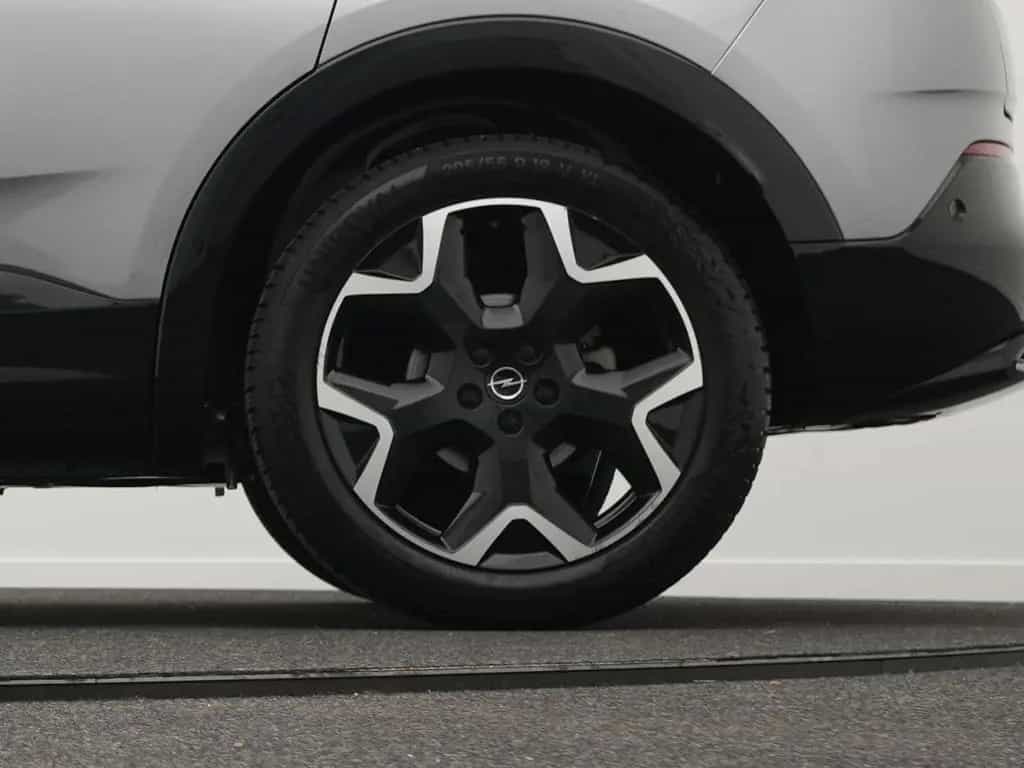 Opel Grandland (X) Grandland 1.2 TSI Turbo GS Line 04/2022-photo-43