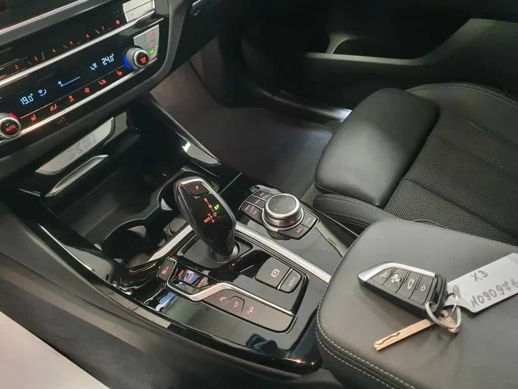 BMW X3 xDrive 20d HUD/Park&Driv&BremsAss/WinterPaket 05/2021-photo-25