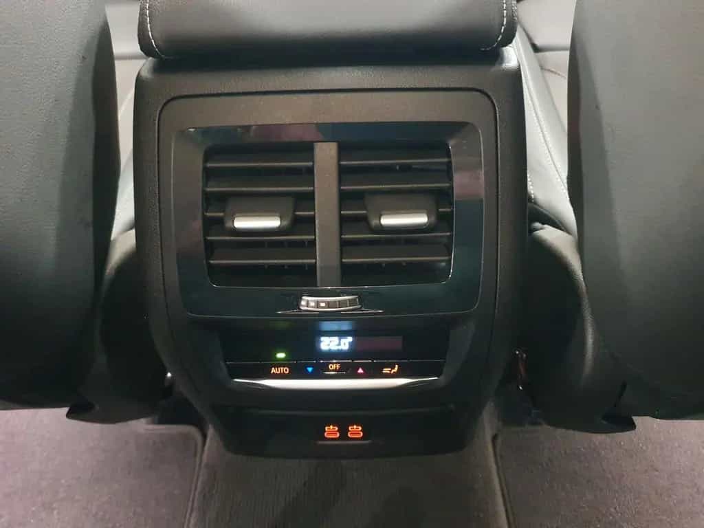 BMW X3 xDrive 20d HUD/Park&Driv&BremsAss/WinterPaket 05/2021-photo-28